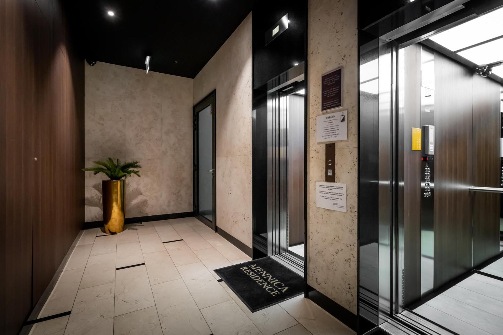 Golden Apartments -City Center - Mennica Residence Warsaw Luaran gambar