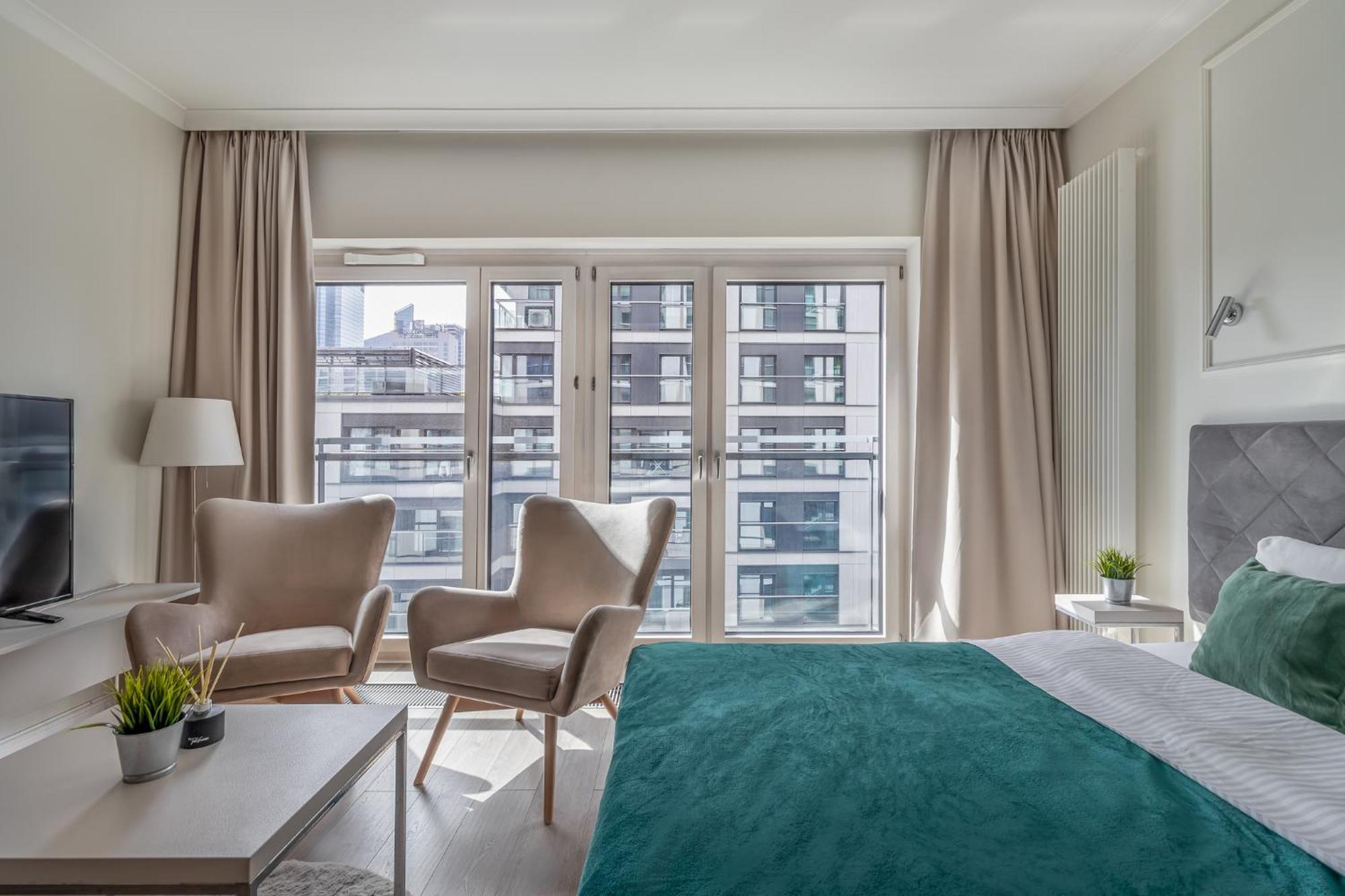 Golden Apartments -City Center - Mennica Residence Warsaw Luaran gambar